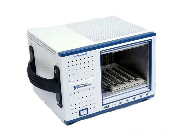 Шасси National Instruments PXIe-1073