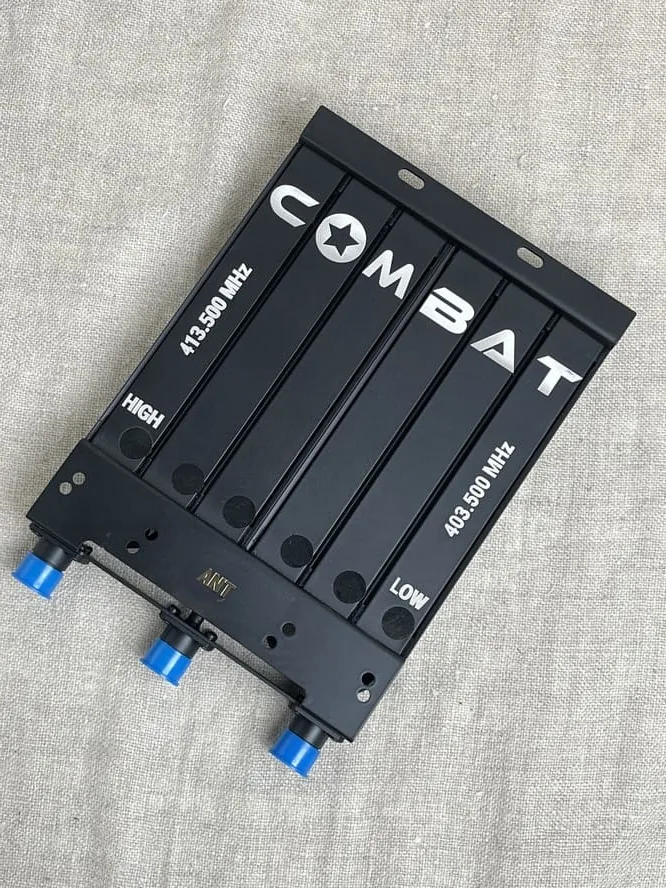 Дуплексер COMBAT UHF диапазона с разносом 10 МГц